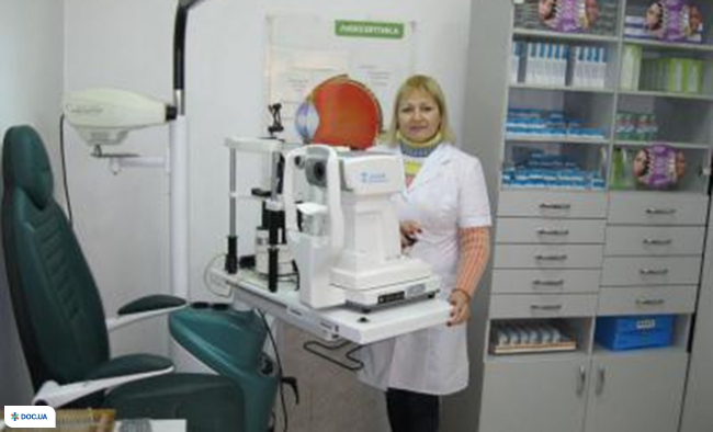 Офтальмологічний кабінет Люксоптика ТРЦ Україна
