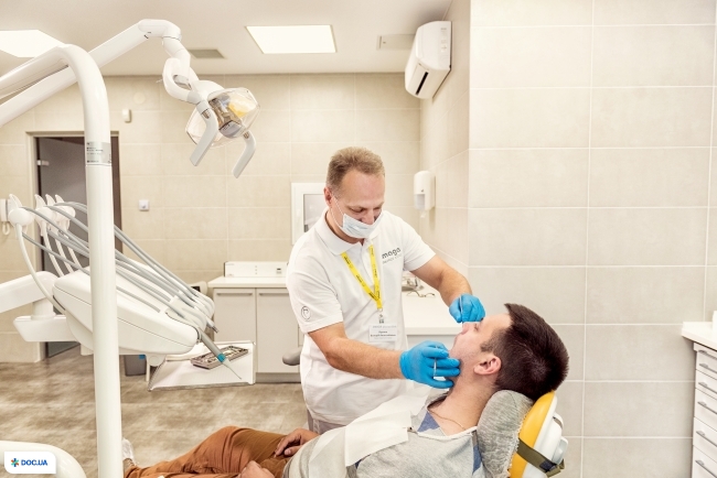 SMAGA dental clinic, стоматологічна клініка