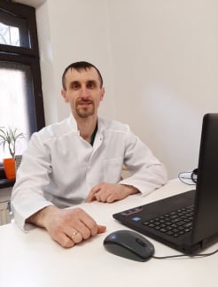 Врач Ортопед-травматолог Овчинников  Олег  Николаевич на Doc.ua