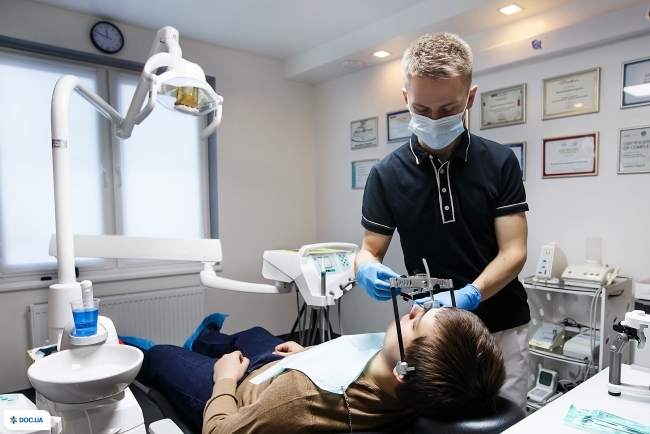Клініка мікроівазивної стоматології «НаноКлінік»
