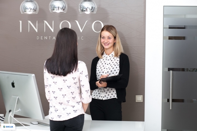 INNOVO Dental Clinic на Десятинній