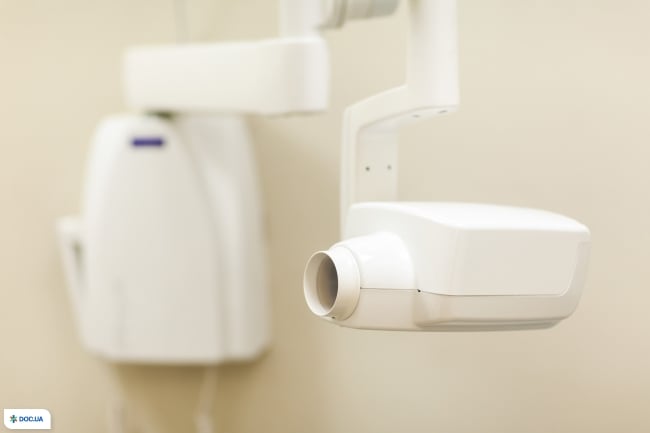Damian dental clinic