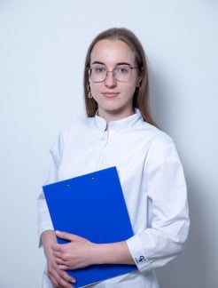 Врач Отоларинголог (ЛОР) Есманчук  Ирина  Николаевна на Doc.ua
