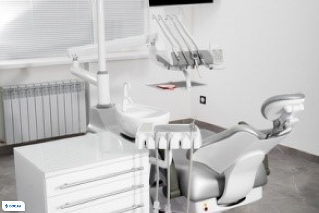 «VAV dental clinic»