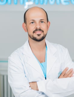 Врач Отоларинголог (ЛОР) Колесниченко Владимир Владимирович на Doc.ua