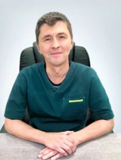 Врач Ортопед-травматолог Давиденко  Денис   Юрьевич на Doc.ua