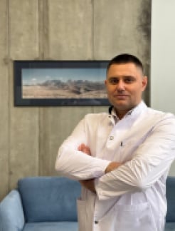 Лікар Уролог Ложешник  Микола Анатолійович на Doc.ua
