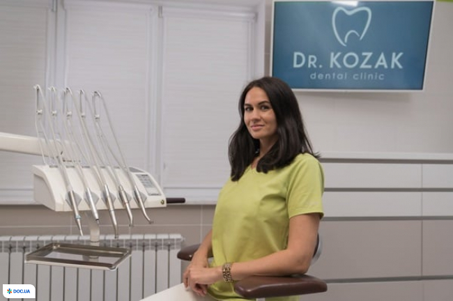 Стоматологічна клініка Dr.Kozak Dental Clinic (Доктор Козак)