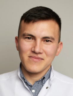 Лікар Мамолог, Онколог, УЗД-фахівець, Дерматоонколог Хесенов Азіз  на Doc.ua