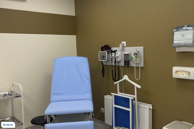 Universum Clinic (Універсум Клінік) на Тараса Шевченка, 27