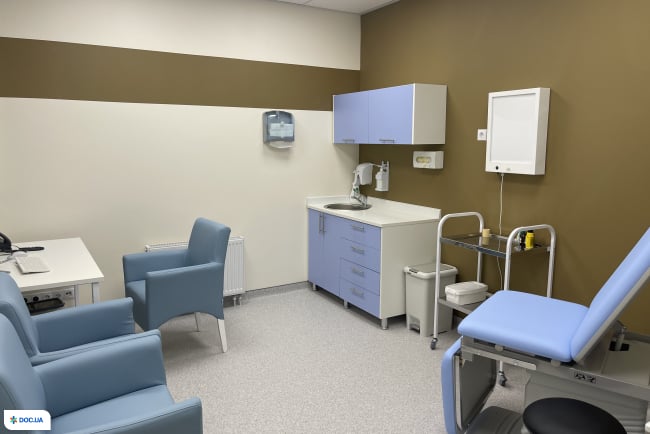 Universum Clinic (Універсум Клінік) на Тараса Шевченка, 27