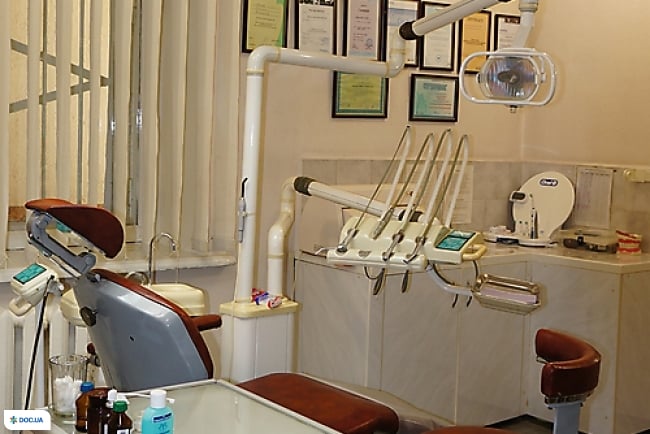 Стома-сервіс, стоматологічна клініка