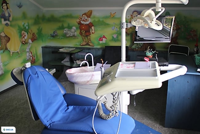 Зубной доктор, стоматологическая клиника