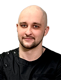 Лікар Щелепно-лицьовий хірург, Імплантолог, Стоматолог-хірург Янков  Євген  Ігорович на Doc.ua