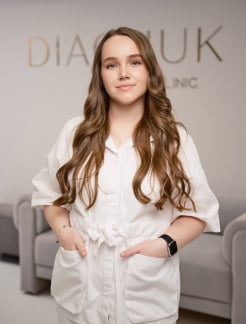 Врач Дерматовенеролог Чайка  Екатерина  Станиславовна на Doc.ua