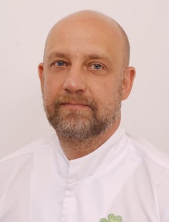 Лікар Стоматолог, Щелепно-лицьовий хірург, Імплантолог Бургонський Владислав Валерійович на Doc.ua