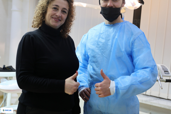 Стоматологічна клініка DENTISTMAN на вул. Волинська
