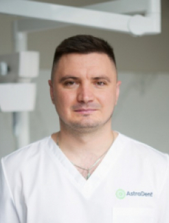 Врач Стоматолог-терапевт Вареник Роман Игоревич на Doc.ua