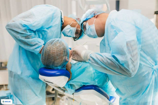 Стоматологічна клініка DENTISTMAN на вул. Волинська