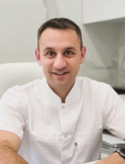 Лікар Стоматолог, Щелепно-лицьовий хірург, Імплантолог, Стоматолог-хірург Кеян Давід Миколайович на Doc.ua