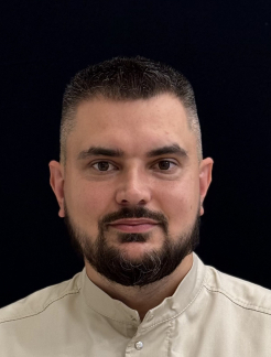 Врач Эндодонтист, Стоматолог-терапевт Острянко  Александр  Васильевич на Doc.ua