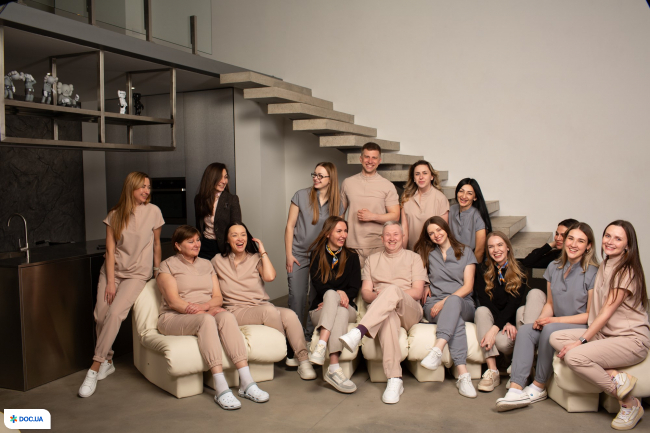 Стоматологічна клініка «DENTIFY»