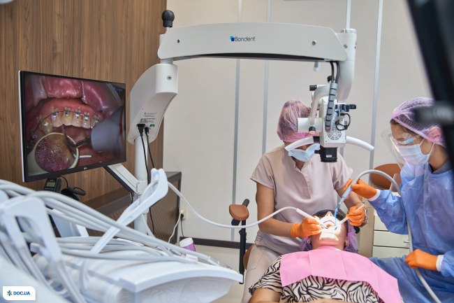 Стоматологічна клініка «DENTIFY»