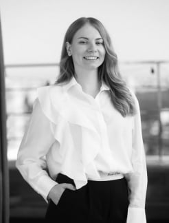 Врач Пародонтолог Туз Оксана Евгеньевна на Doc.ua