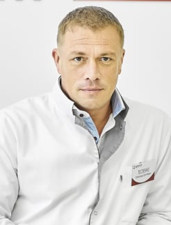 Лікар Офтальмолог, Хірург, Хірург-офтальмолог Тесленко Олександр Сергійович на Doc.ua
