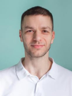 Врач Стоматолог Науменко Ярослав Сергеевич на Doc.ua